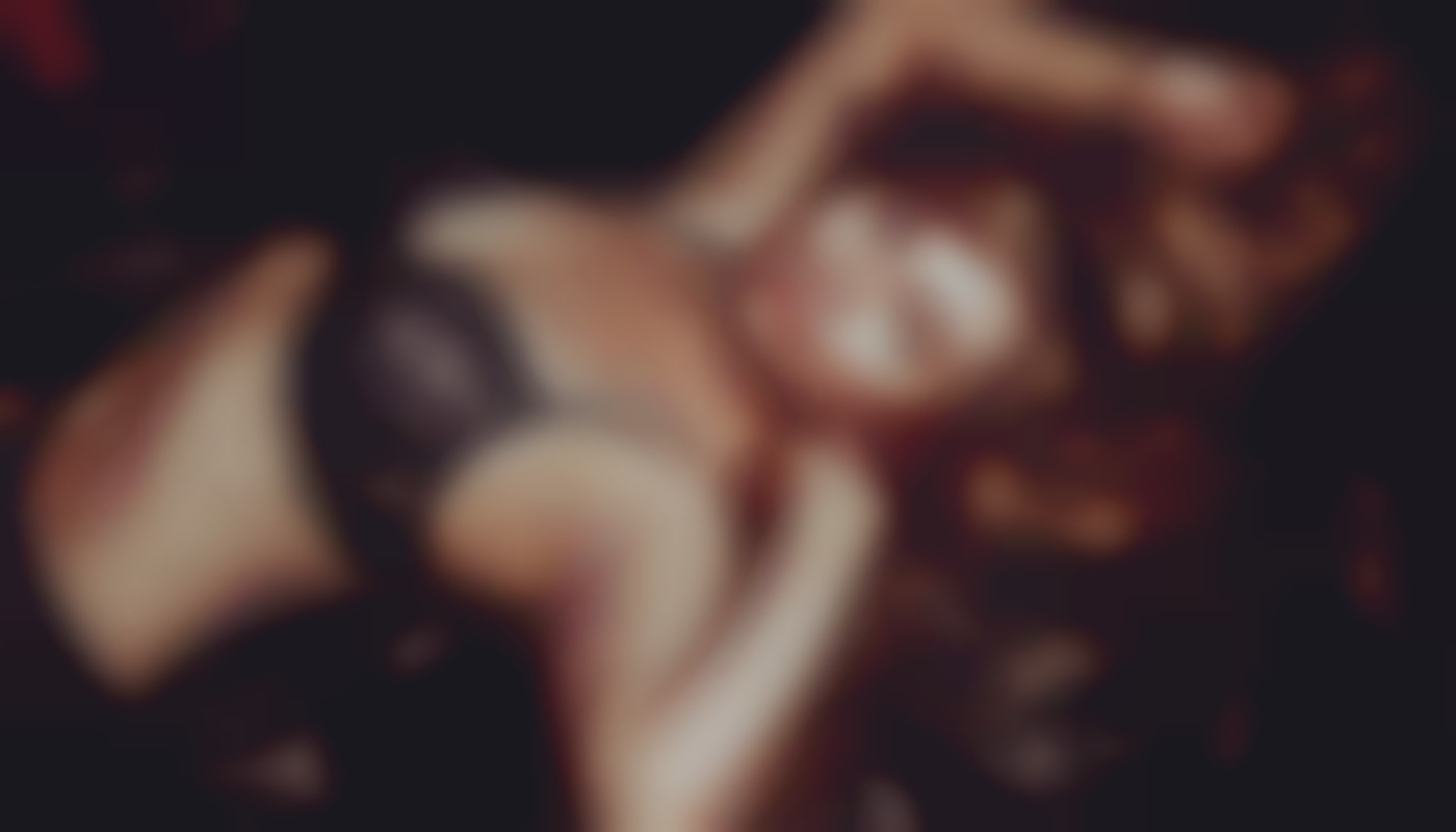 Exploration des fantasmes classiques à travers les récits de femmes mûres